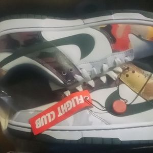 Nike dunk low se camos